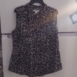 Women's Old Navy Blouse size M